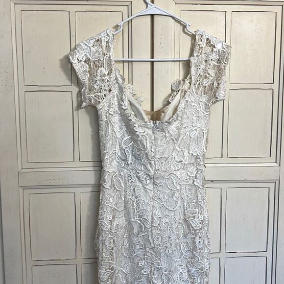 NWT Fashion Nova size small ivory lace gown wedding prom - Picture 5 of 6